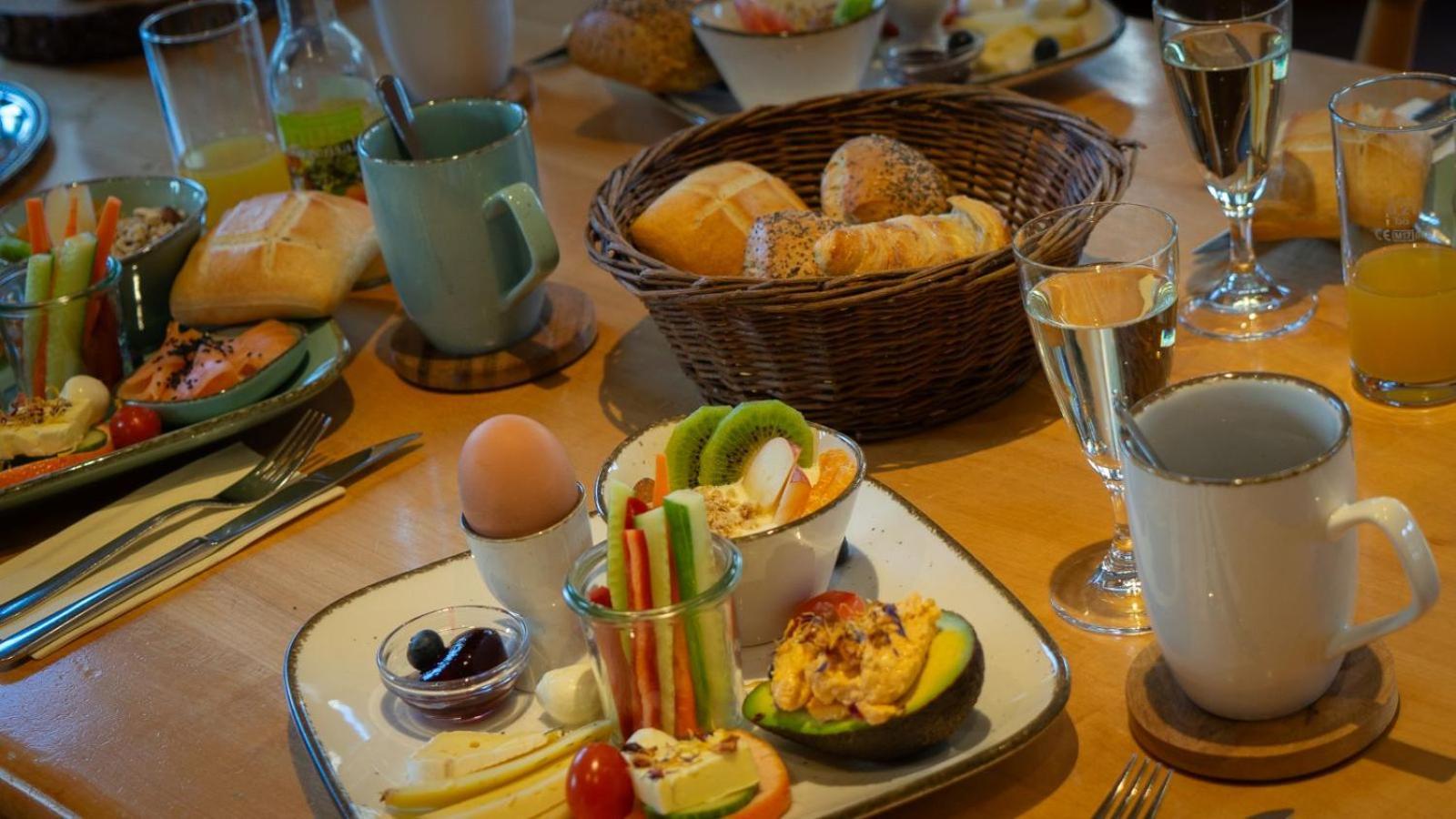 Gaestehaus Am Fuerstweg Heuchelheim-Klingen Экстерьер фото